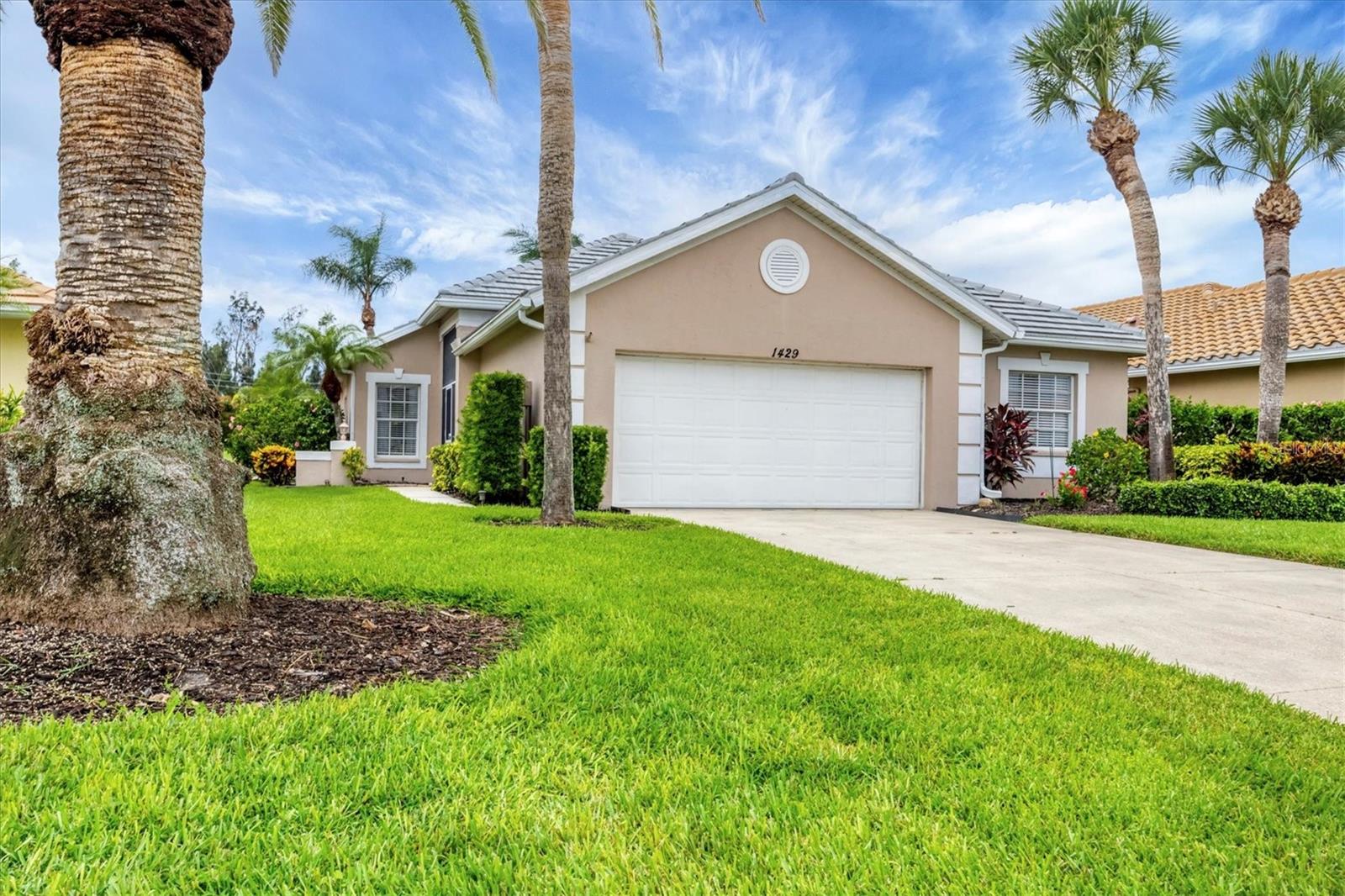 TURNBERRY PLACE - Residential