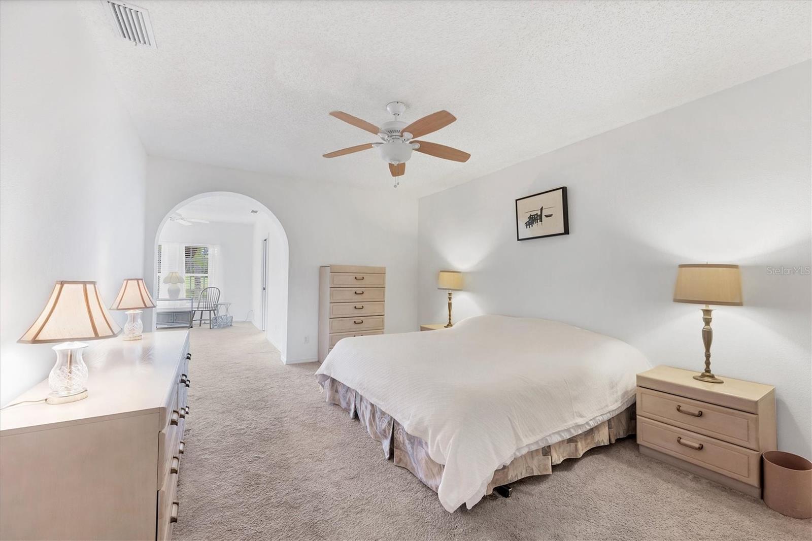 TURNBERRY PLACE - Residential