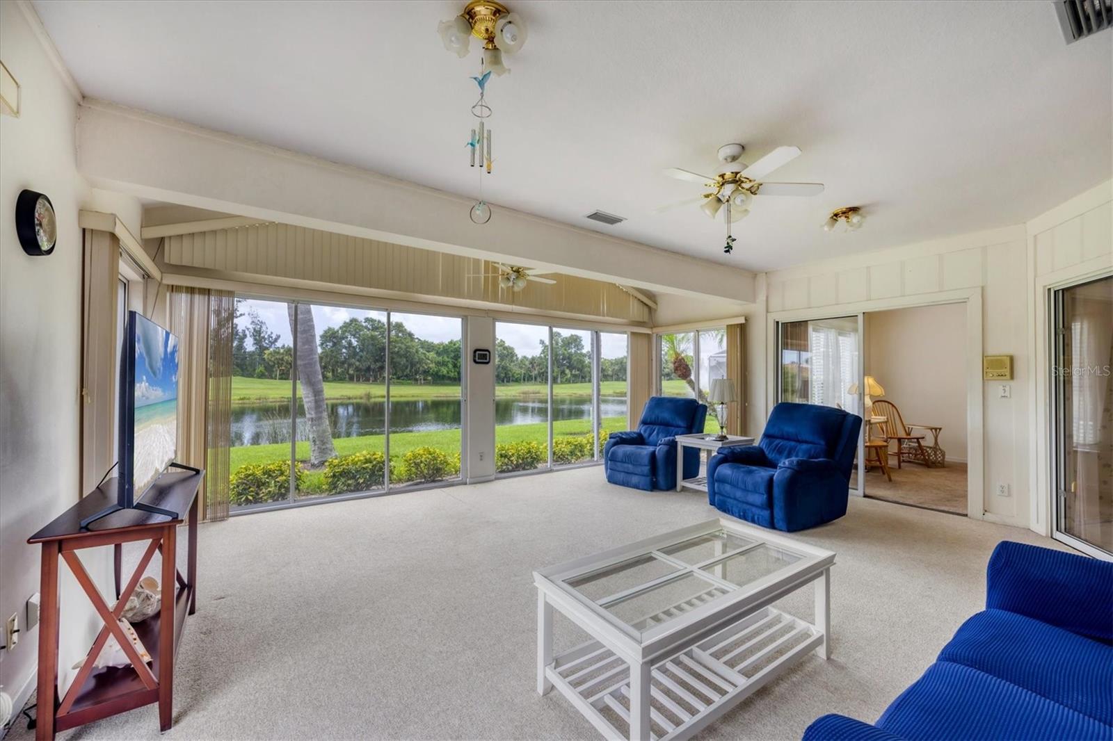 TURNBERRY PLACE - Residential