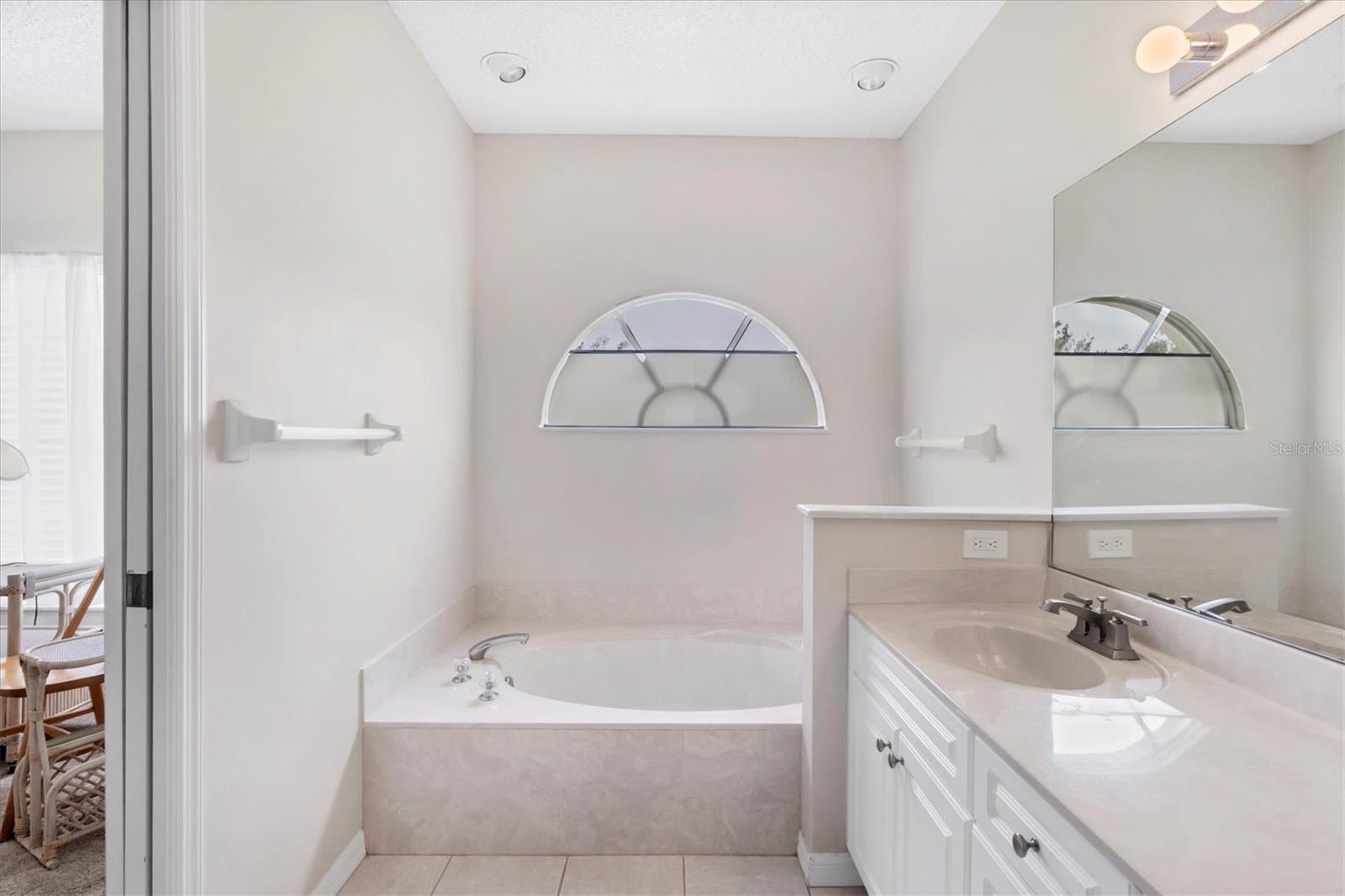 TURNBERRY PLACE - Residential