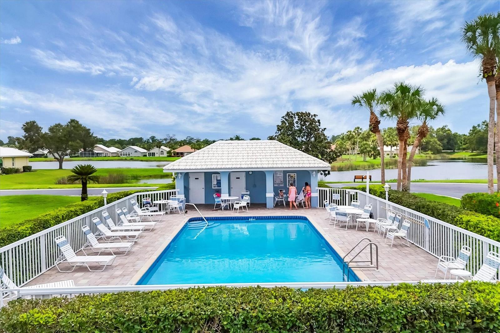 TURNBERRY PLACE - Residential