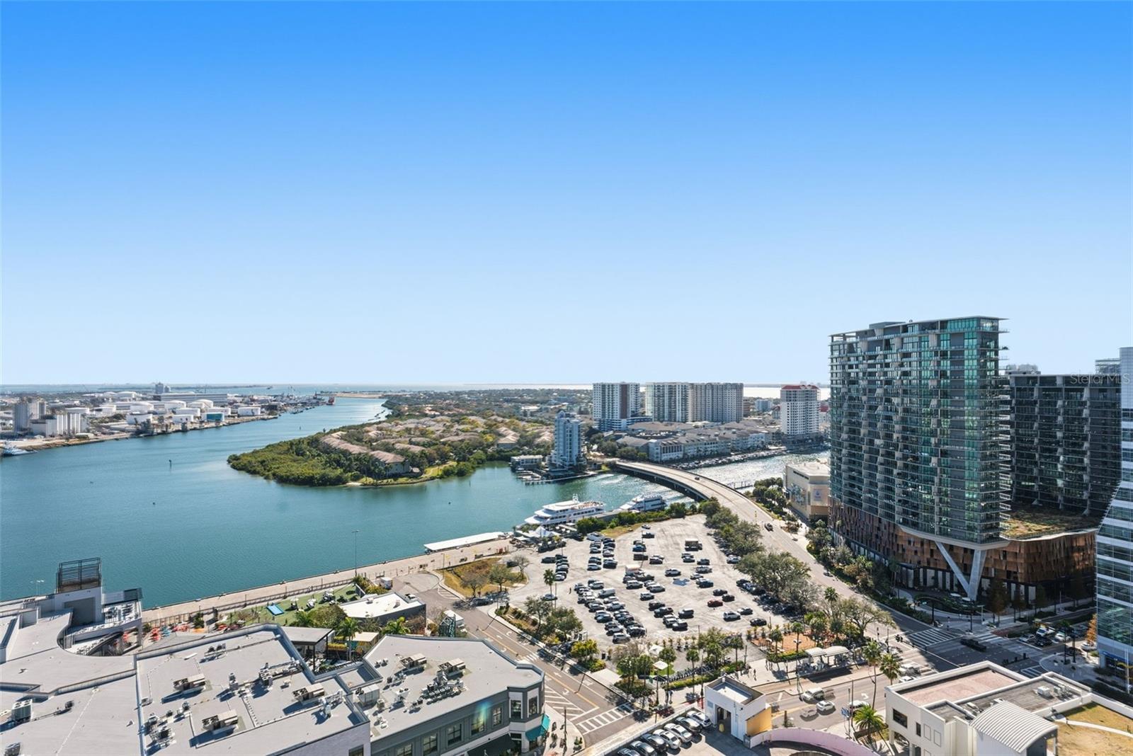 TOWERS OF CHANNELSIDE CONDOMIN - Residential