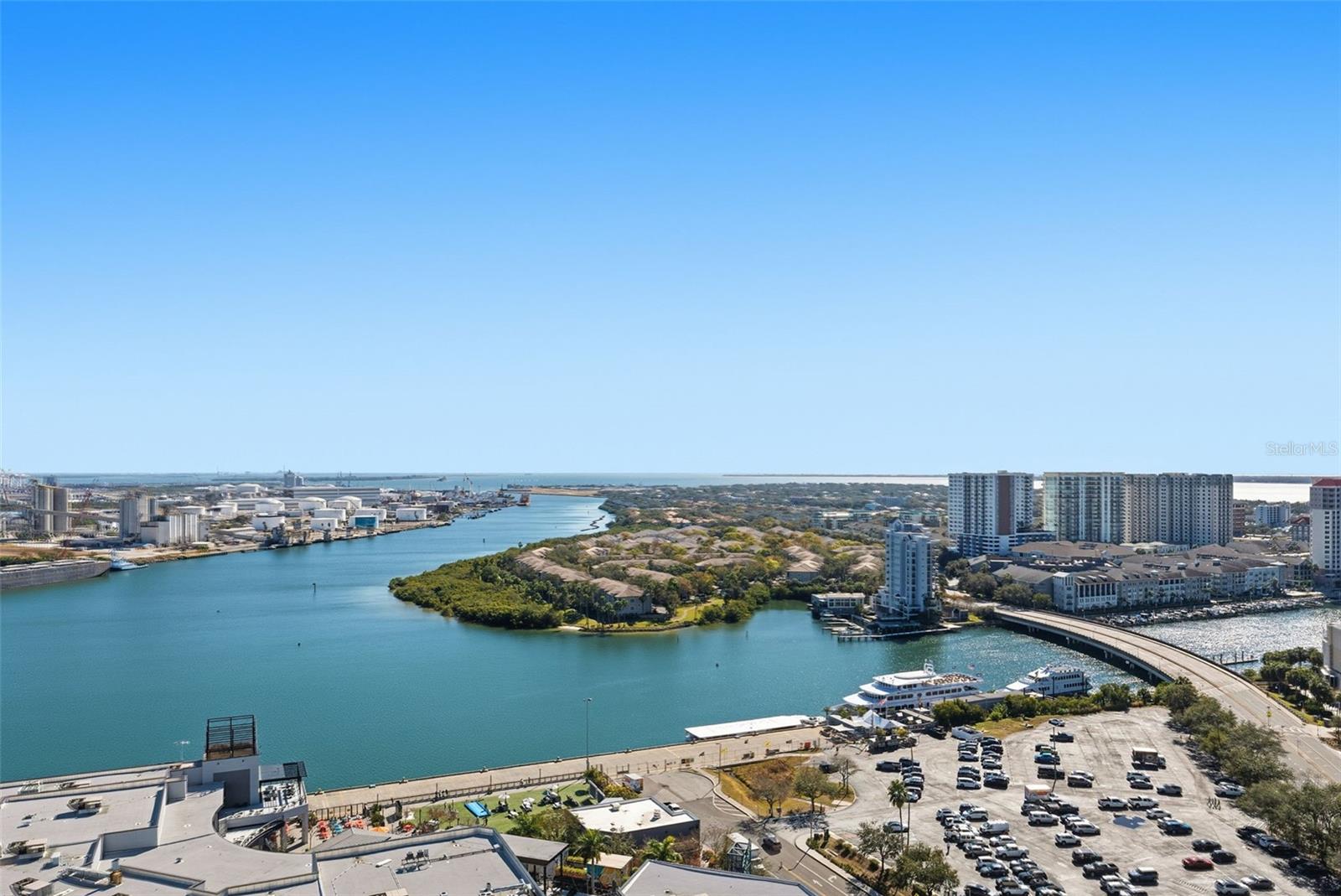 TOWERS OF CHANNELSIDE CONDOMIN - Residential