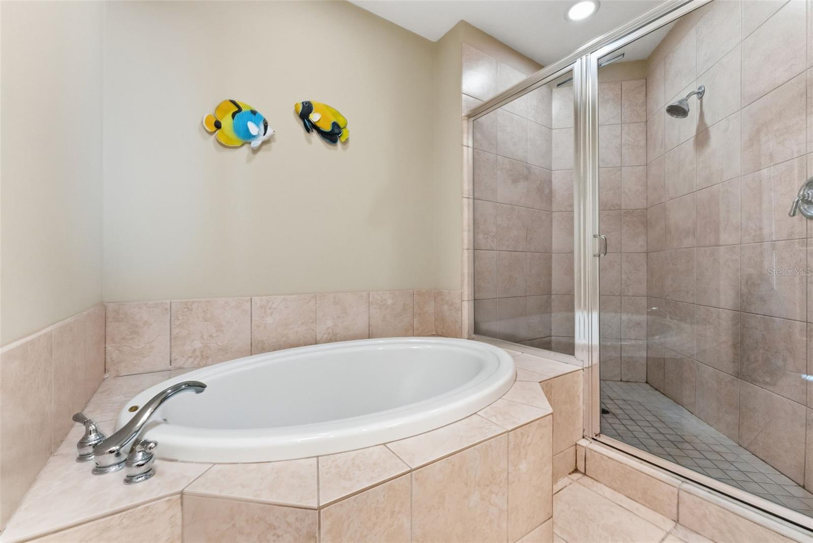 TOWERS OF CHANNELSIDE CONDOMIN - Residential