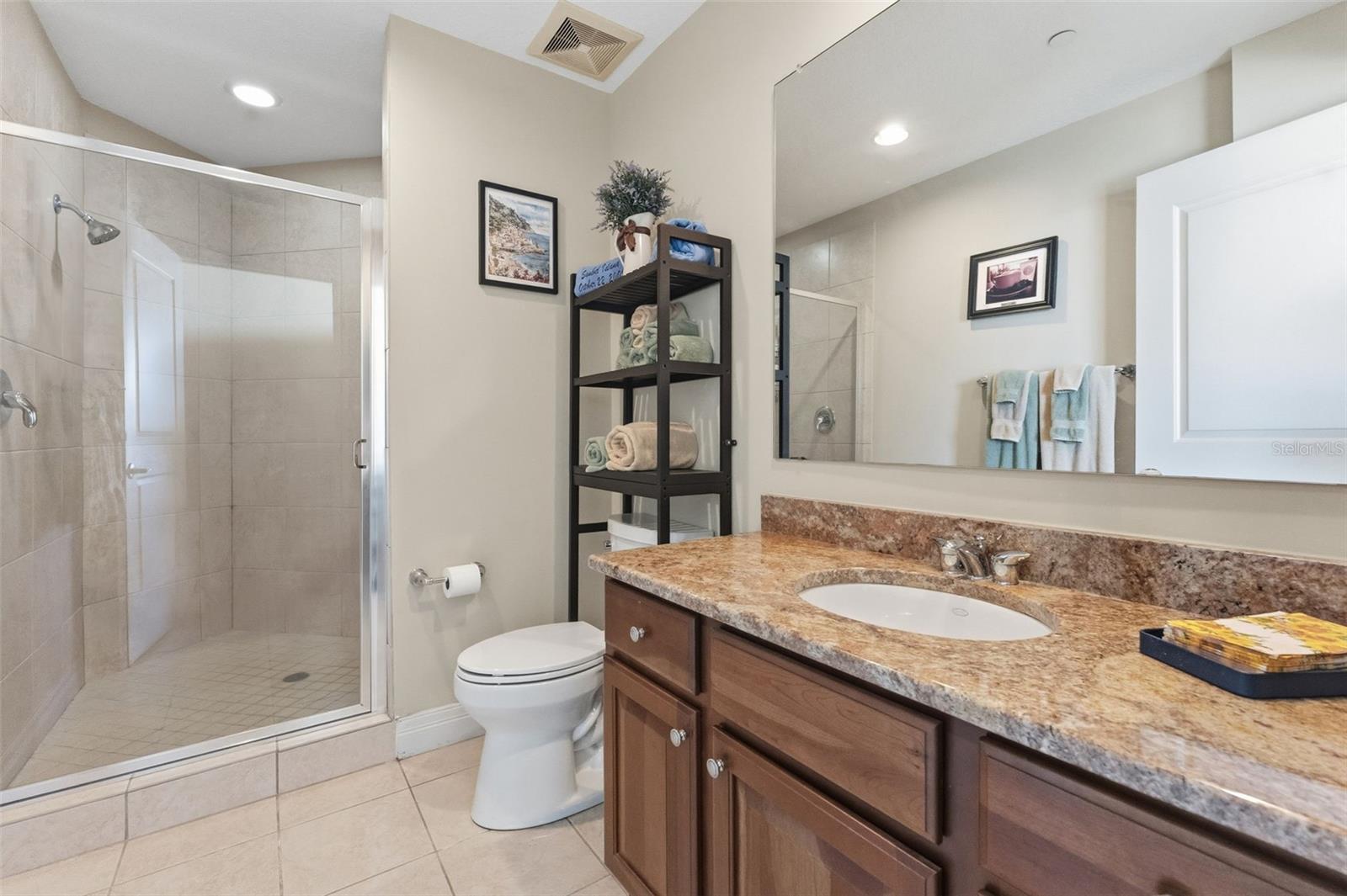 TOWERS OF CHANNELSIDE CONDOMIN - Residential