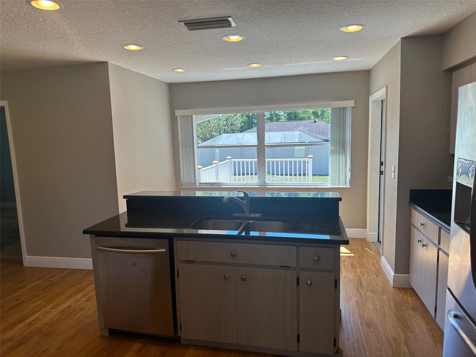 CITRUS SPGS UNIT 04 - Residential