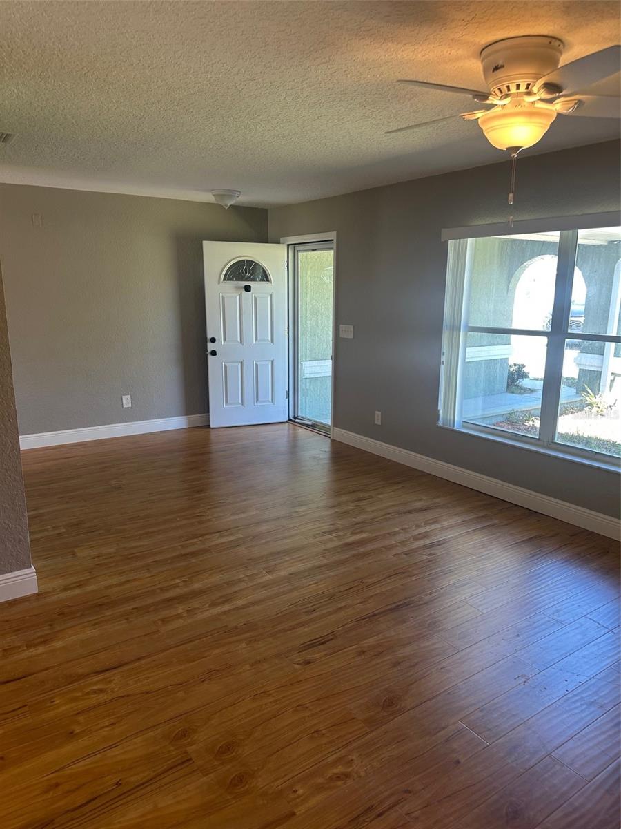 CITRUS SPGS UNIT 04 - Residential