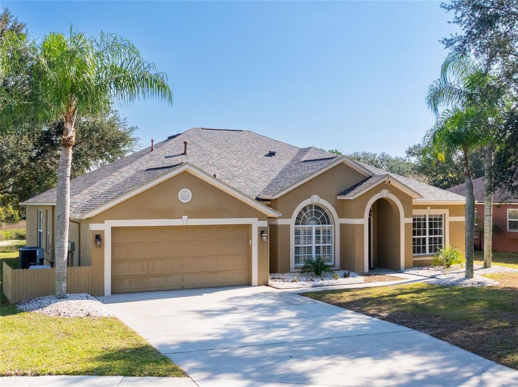 Photo of 9404 Ayleshire Place, Riverview, FL 33569 (MLS # TB8448862)