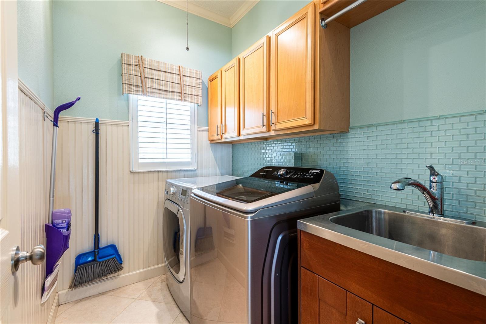 RIVERGLEN UNITS 5 6 & 7 PHAS - Residential