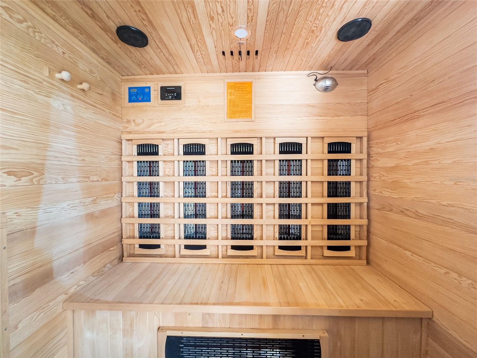 RIVERGLEN UNITS 5 6 & 7 PHAS - Residential