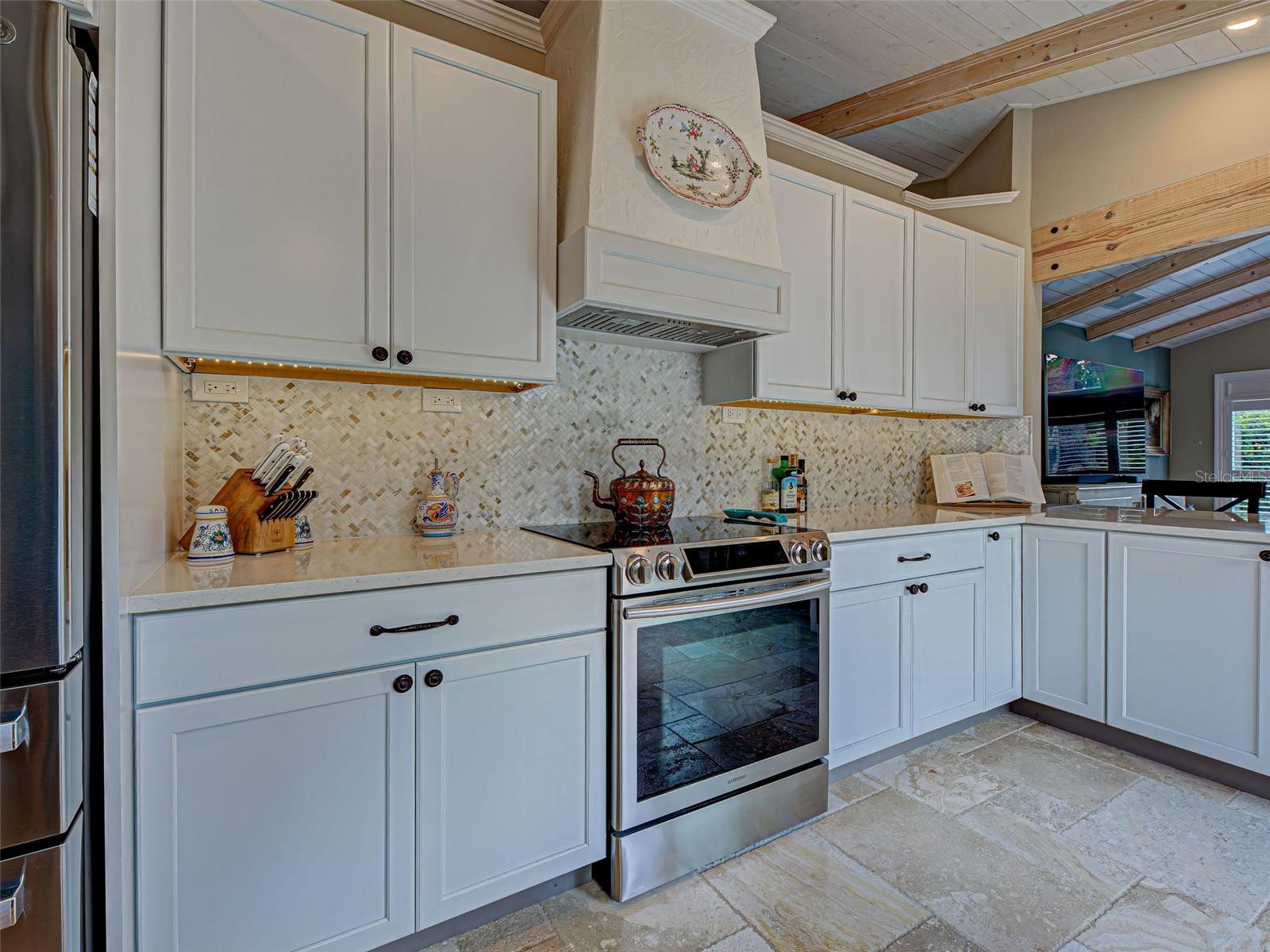 CHESTNUT CREEK PATIO HOMES - Residential