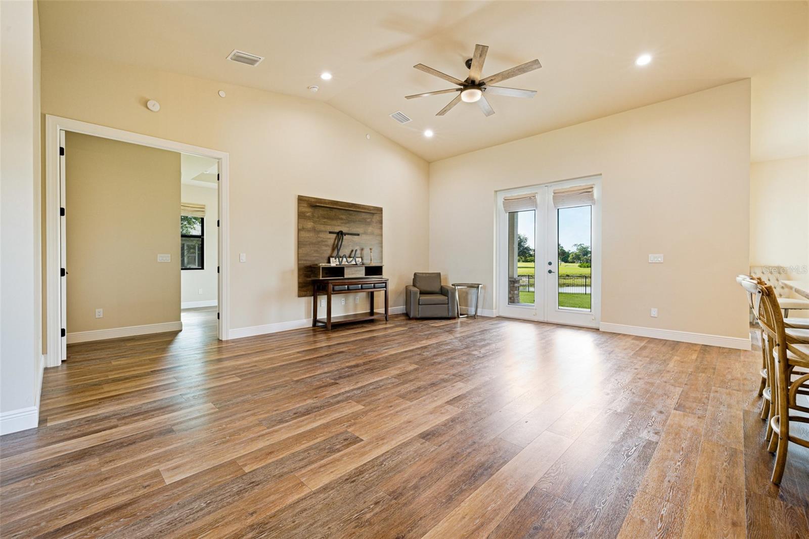 RIVERWIND COVE PH 02 - Residential