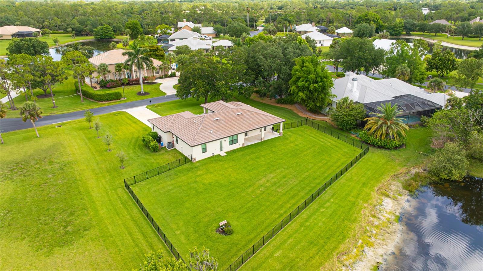 RIVERWIND COVE PH 02 - Residential