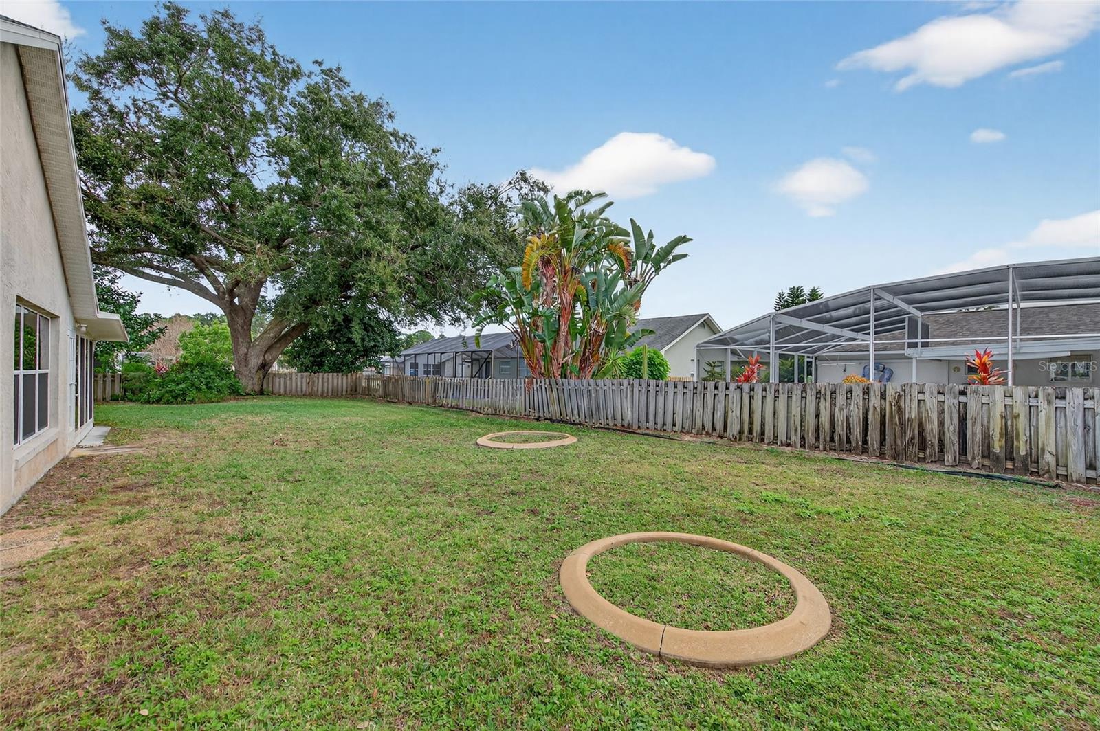 MEADOW LAKE - Residential