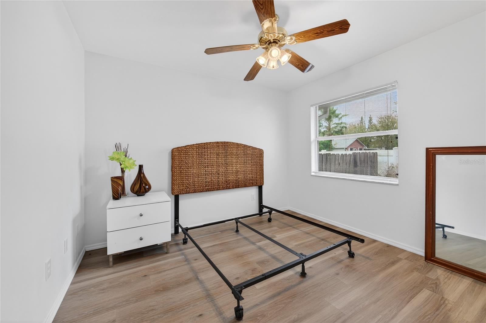 MEADOW LAKE - Residential