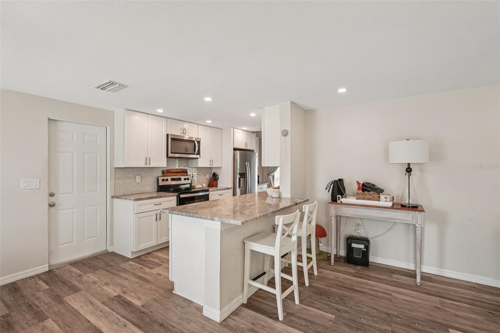 4330 ALLIGATOR DRIVE