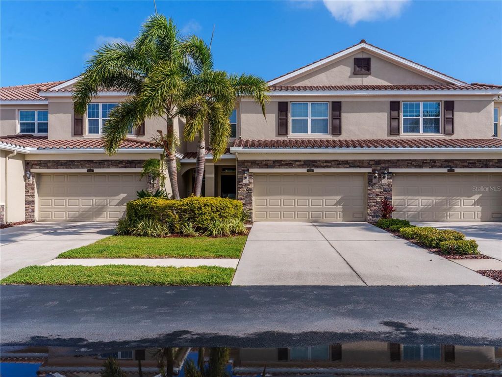 Photo of 623 53rd Ave N, St Petersburg, FL 33703 (MLS # TB8494071)