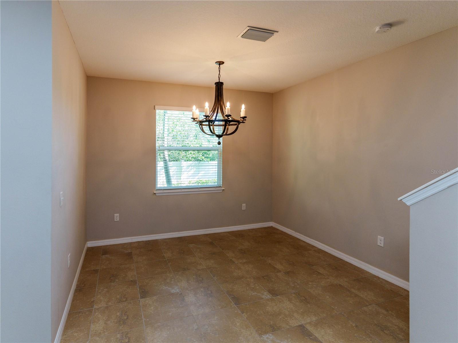 COLONNADE - Residential