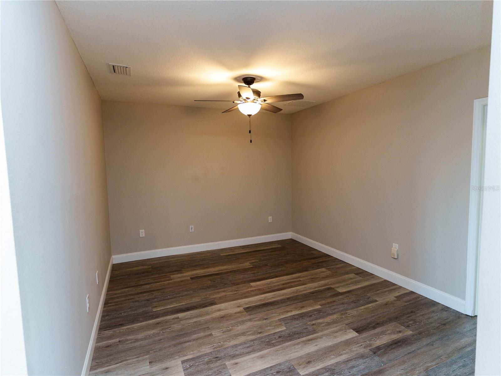 COLONNADE - Residential