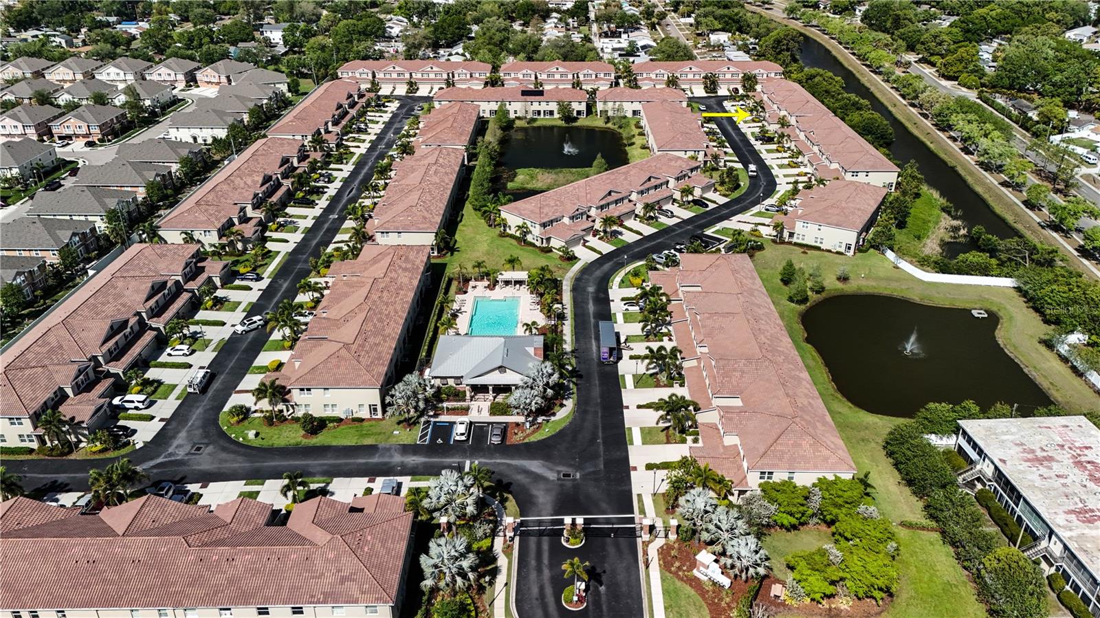 COLONNADE - Residential