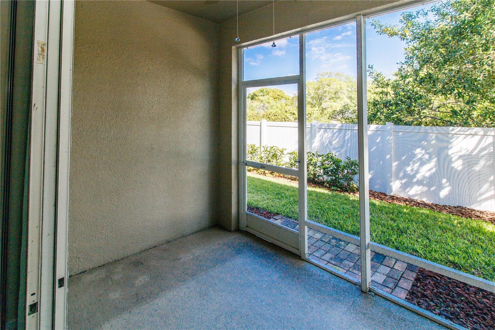 COLONNADE - Residential