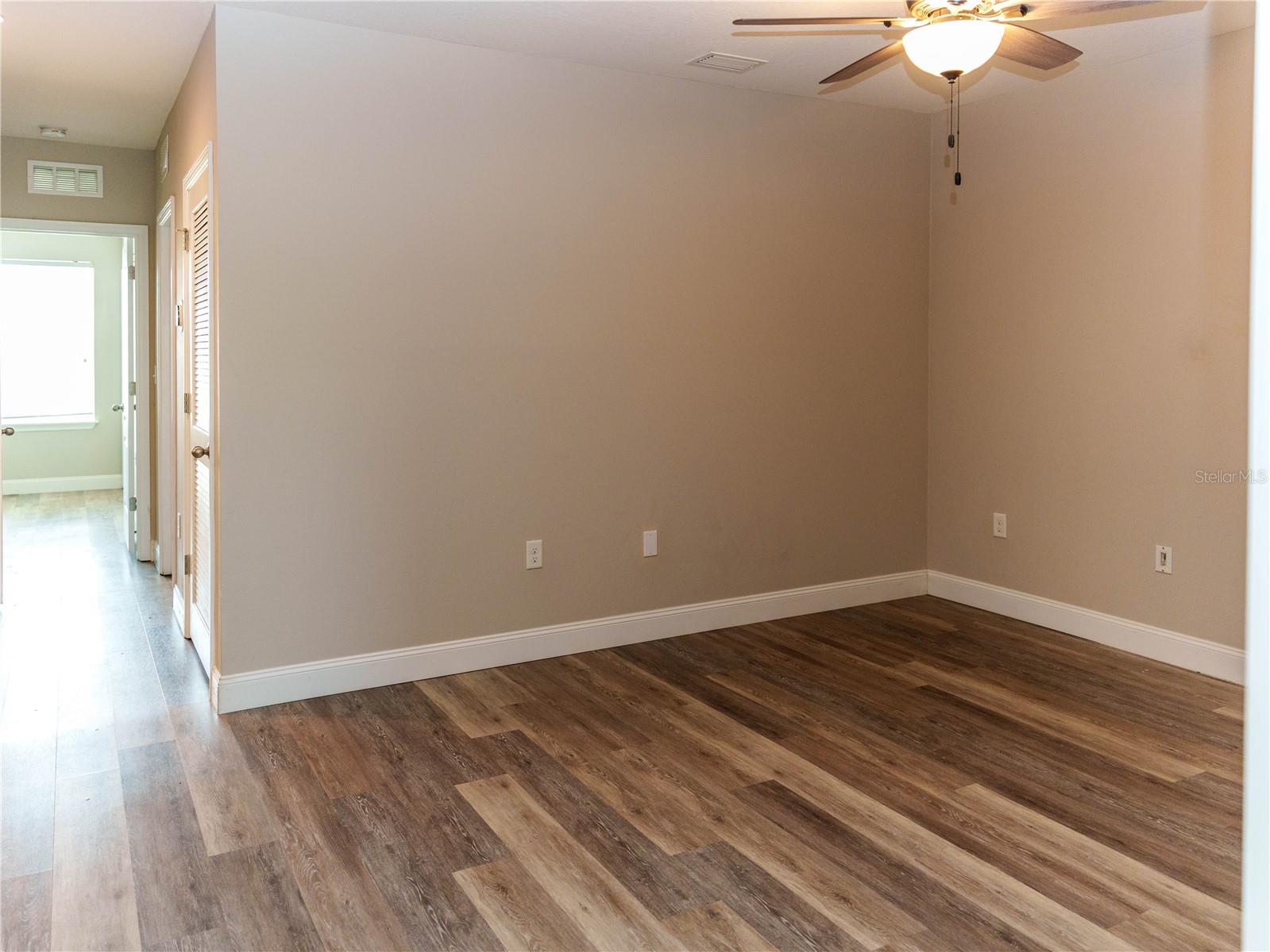 COLONNADE - Residential