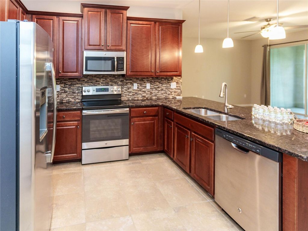 Photo of 623 53rd Ave N, St Petersburg, FL 33703 (MLS # TB8494071)