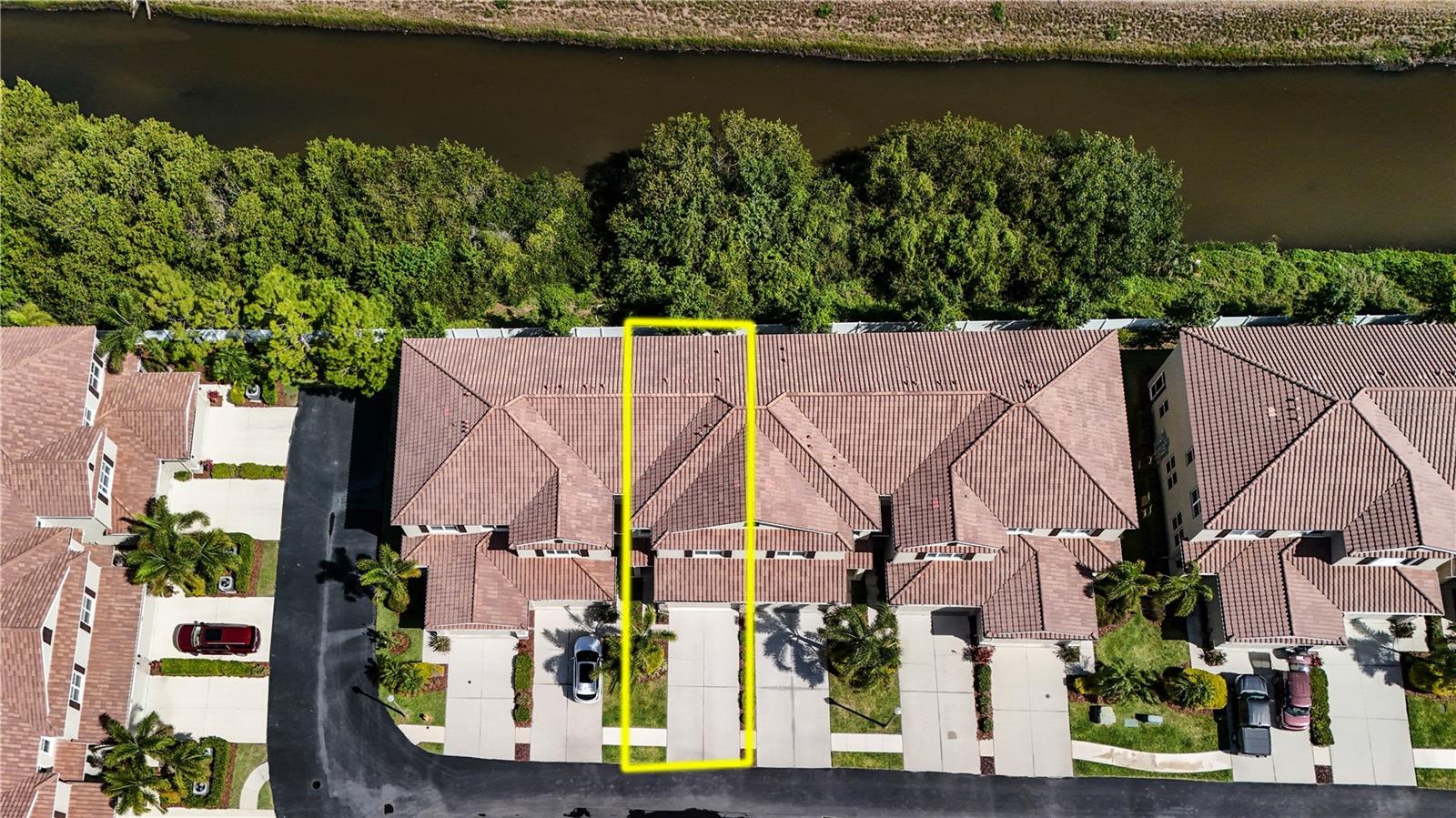 COLONNADE - Residential