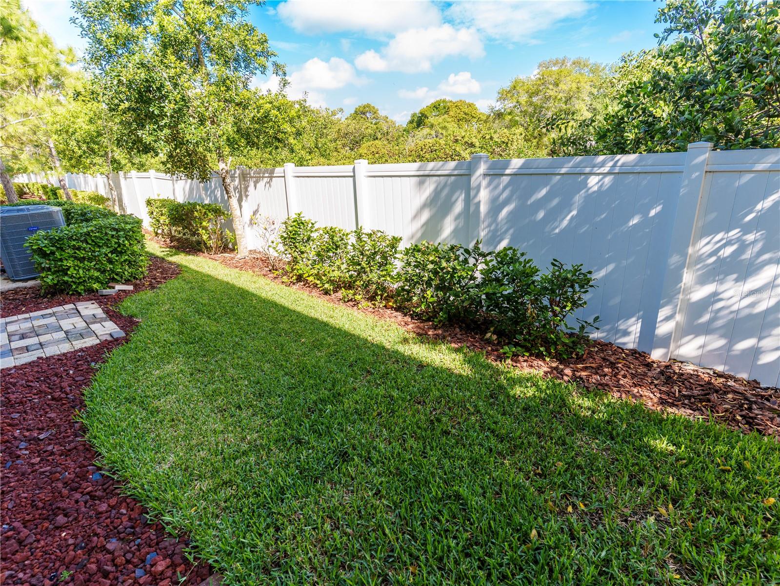 COLONNADE - Residential