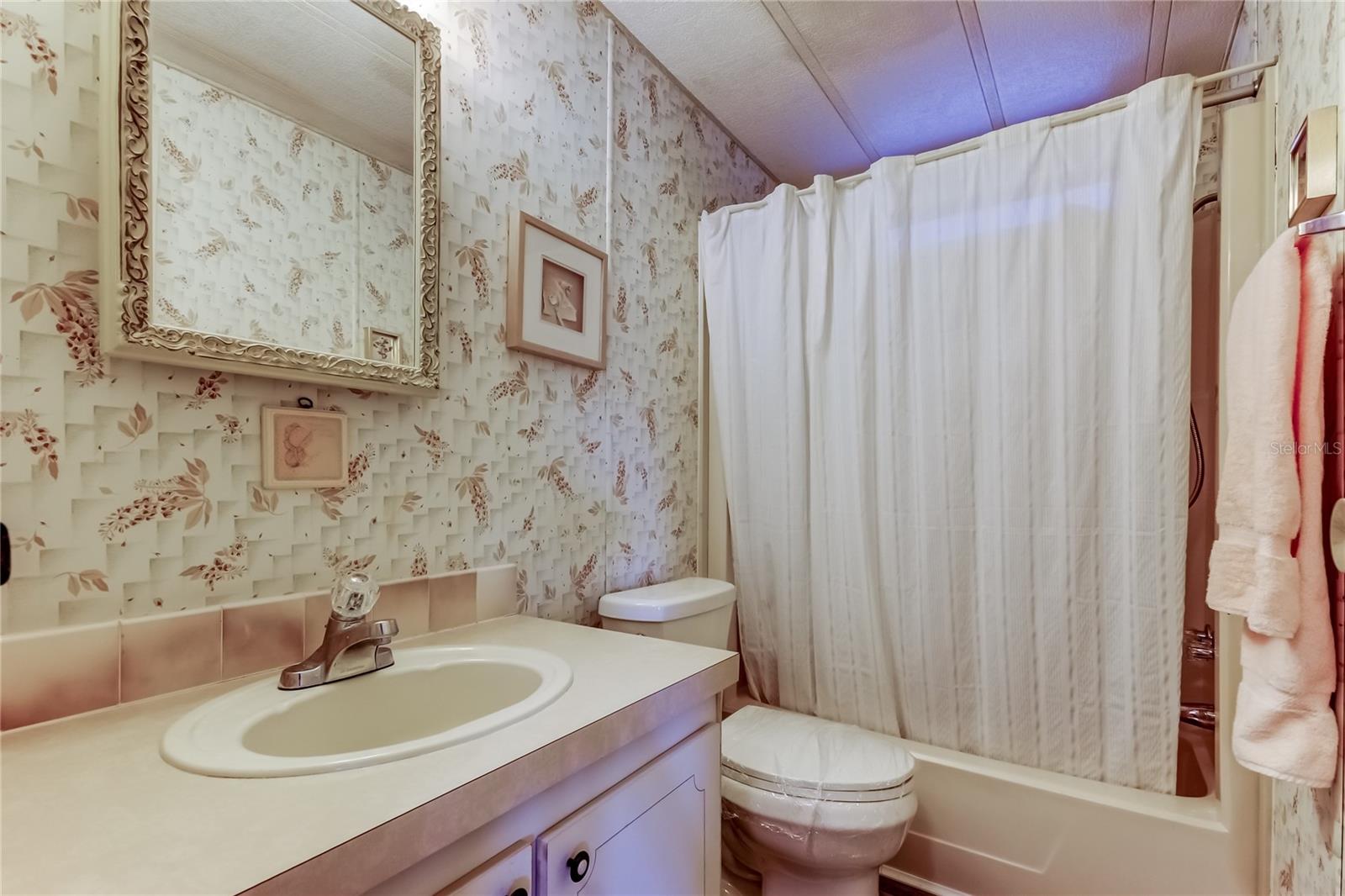 STONEHEDGE ON THE HILL M/H PARK CO-OP UNREC - Residential