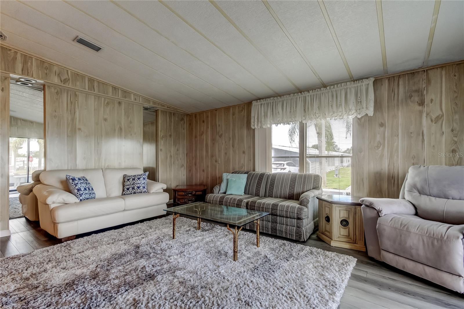 STONEHEDGE ON THE HILL M/H PARK CO-OP UNREC - Residential