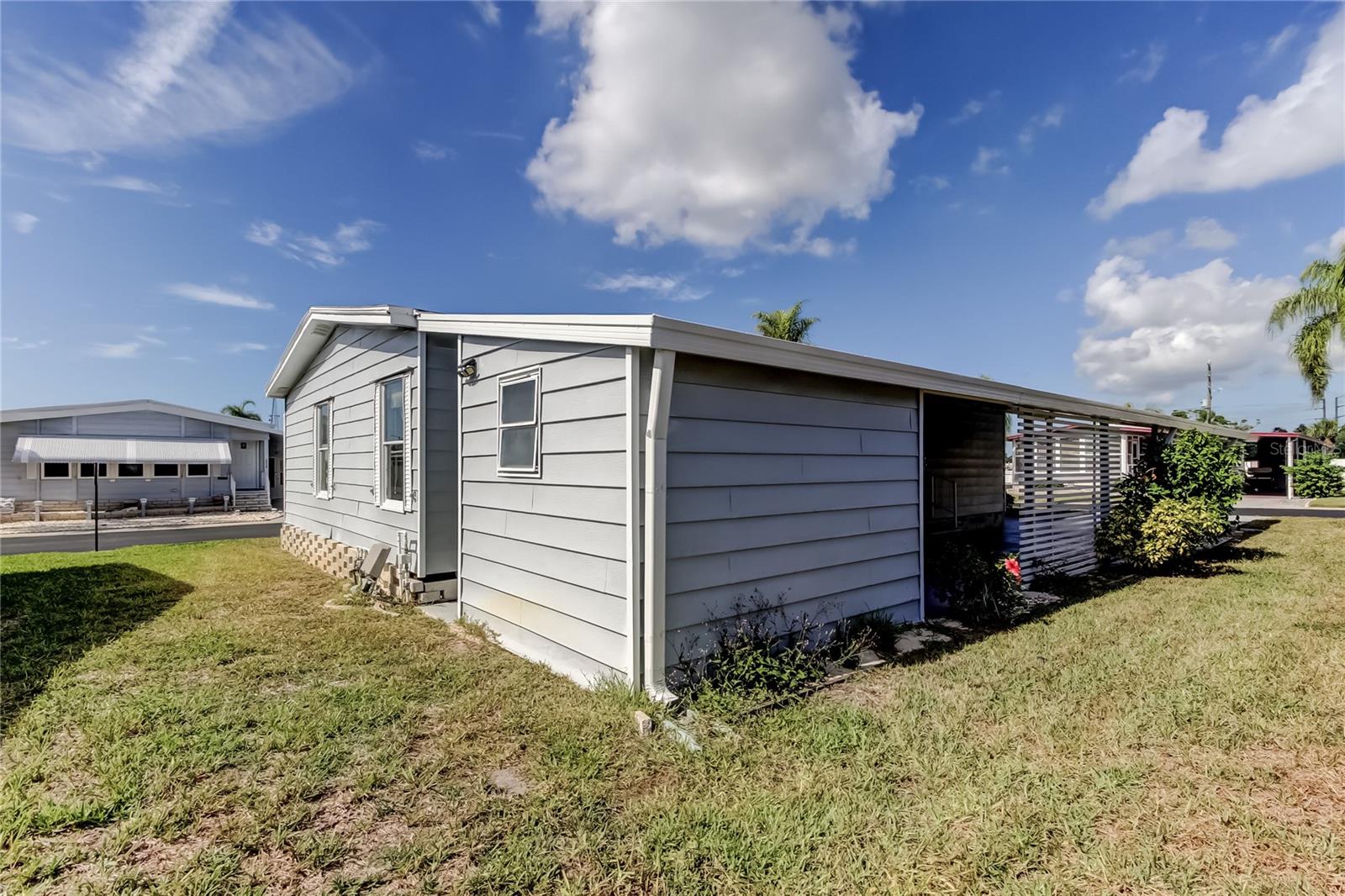 STONEHEDGE ON THE HILL M/H PARK CO-OP UNREC - Residential