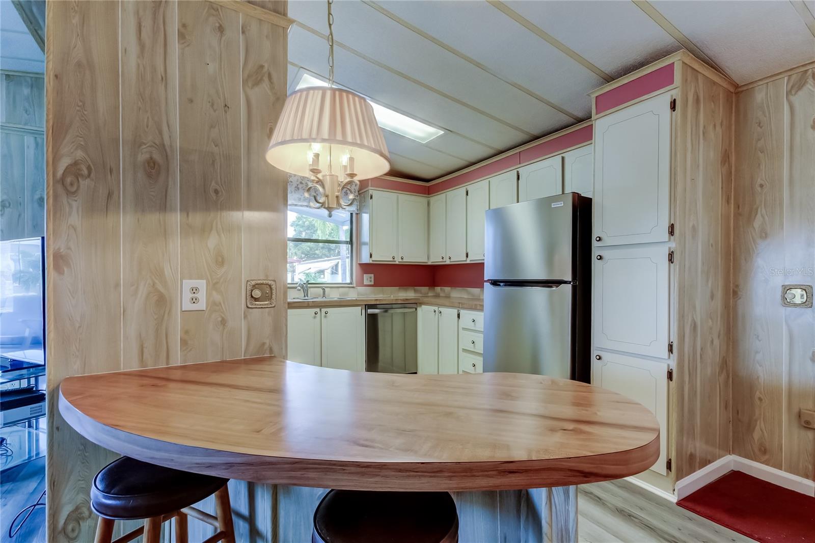 STONEHEDGE ON THE HILL M/H PARK CO-OP UNREC - Residential