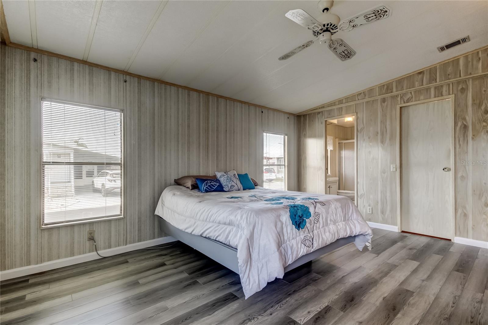 STONEHEDGE ON THE HILL M/H PARK CO-OP UNREC - Residential