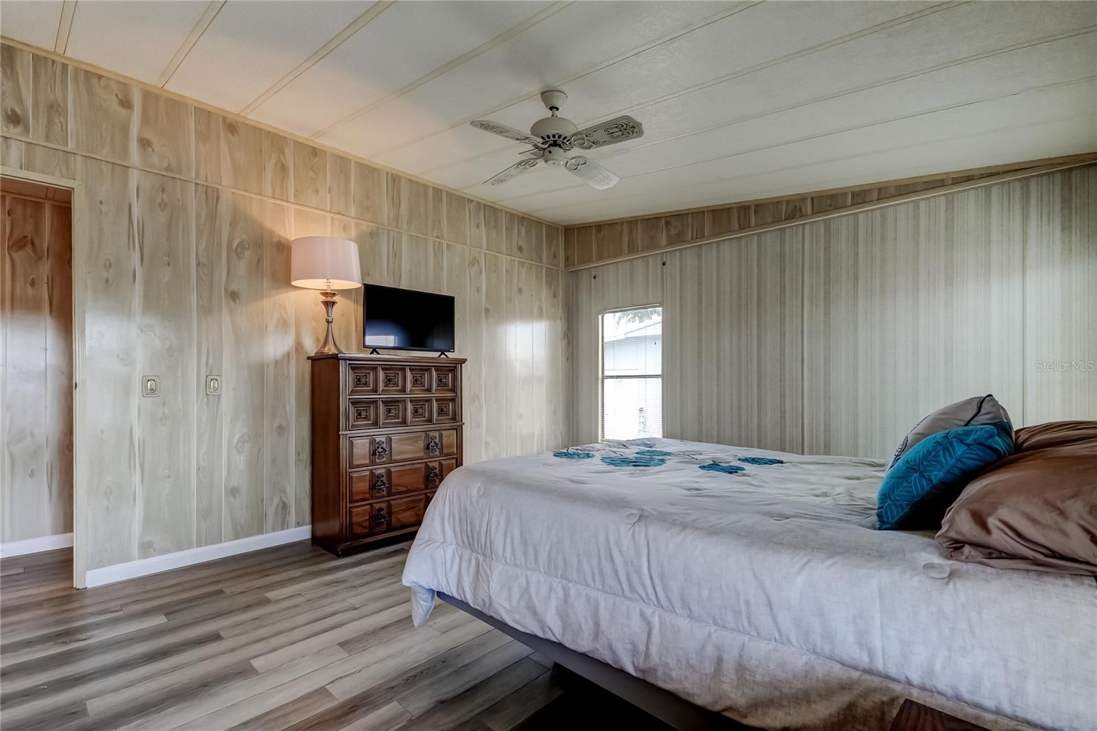 STONEHEDGE ON THE HILL M/H PARK CO-OP UNREC - Residential