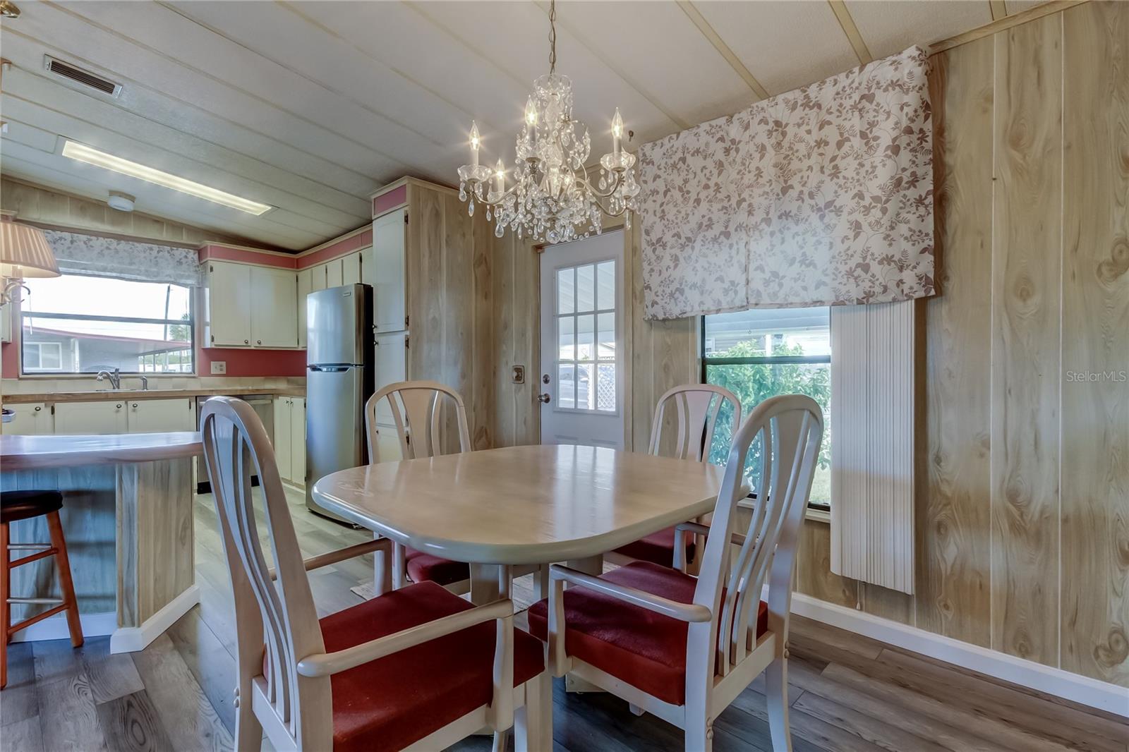 STONEHEDGE ON THE HILL M/H PARK CO-OP UNREC - Residential