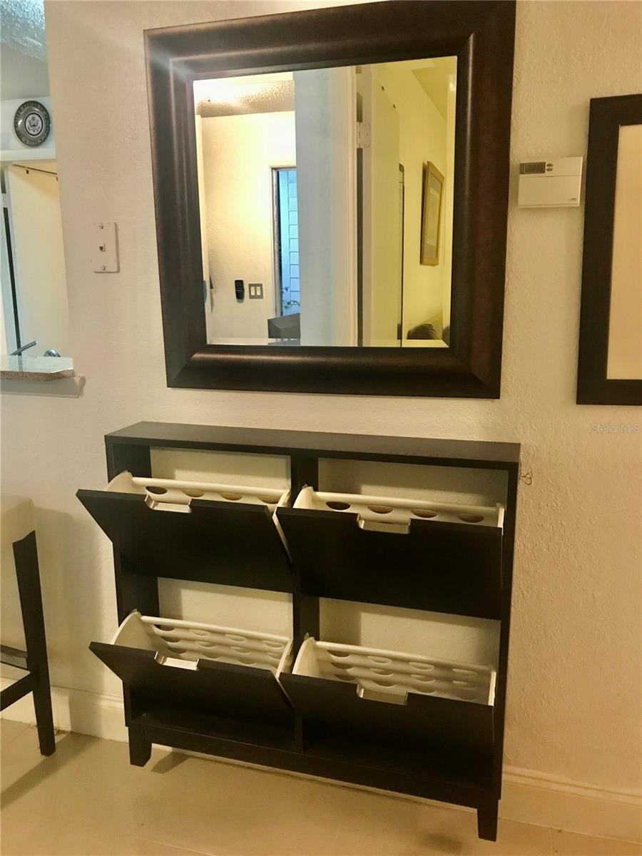 LEXINGTON PLACE - Residential Lease