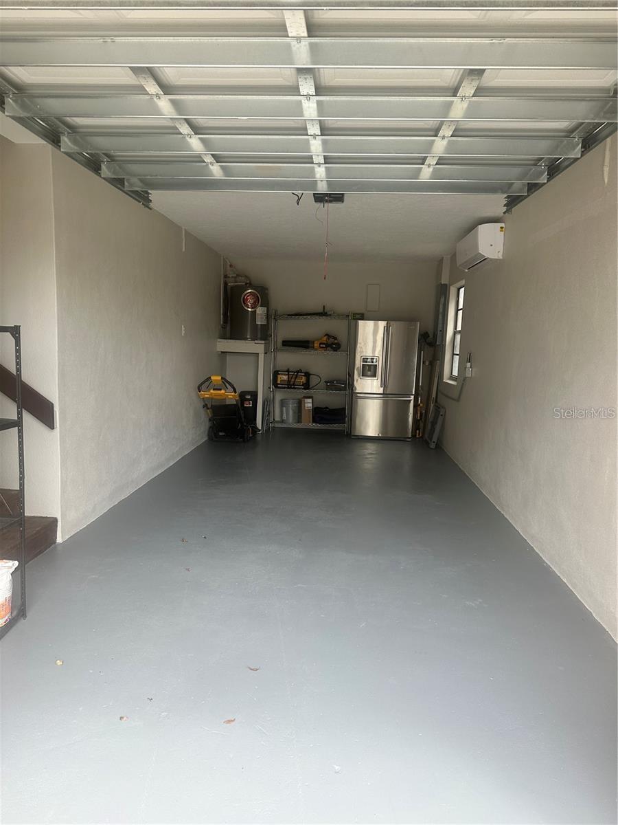 KAREN ACRES - Residential Lease