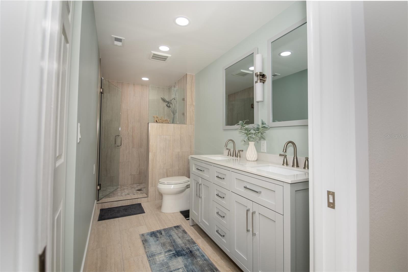 KAREN ACRES - Residential Lease