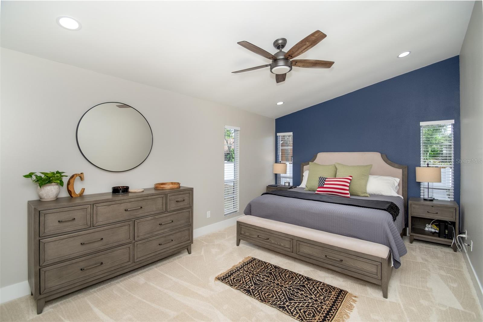 KAREN ACRES - Residential Lease