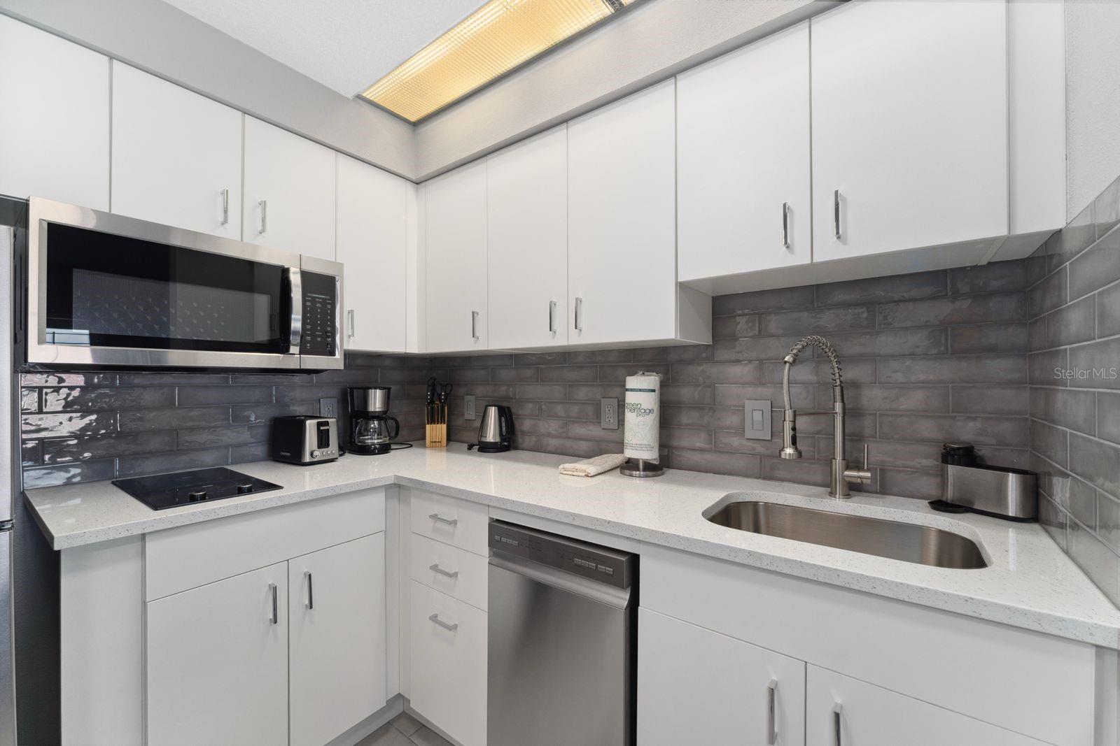 7601 CANADA AVENUE 617