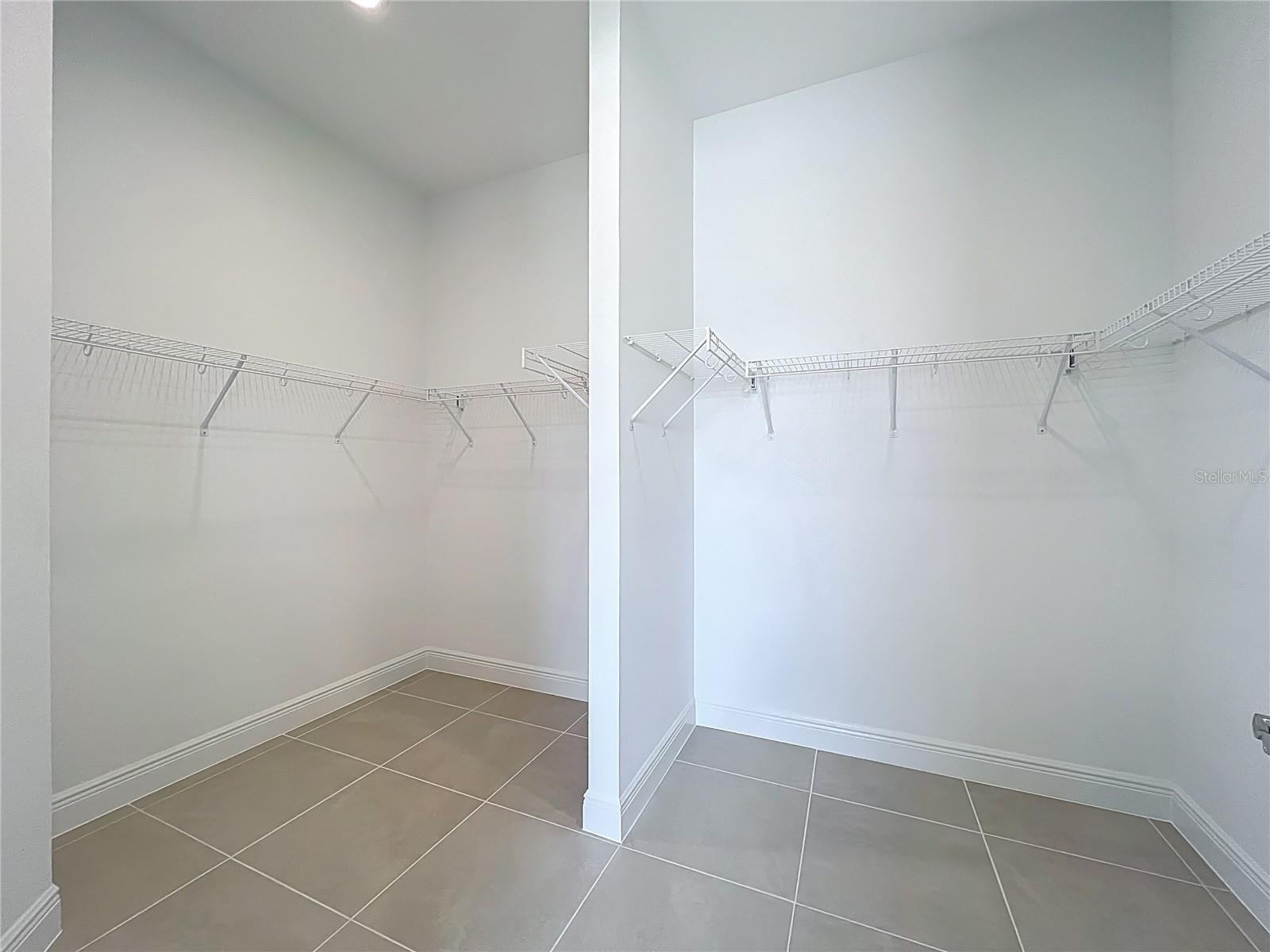 WATERCOLOR PLACE PH II - Residential