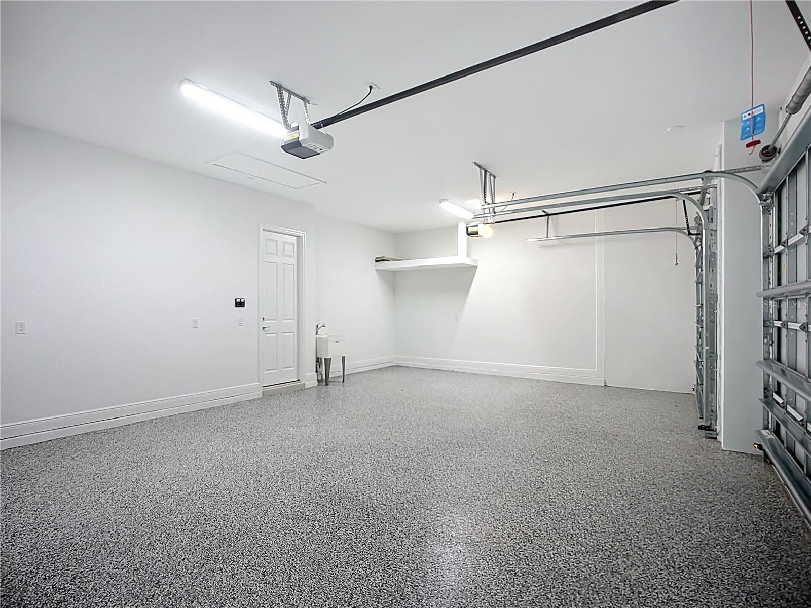 WATERCOLOR PLACE PH II - Residential