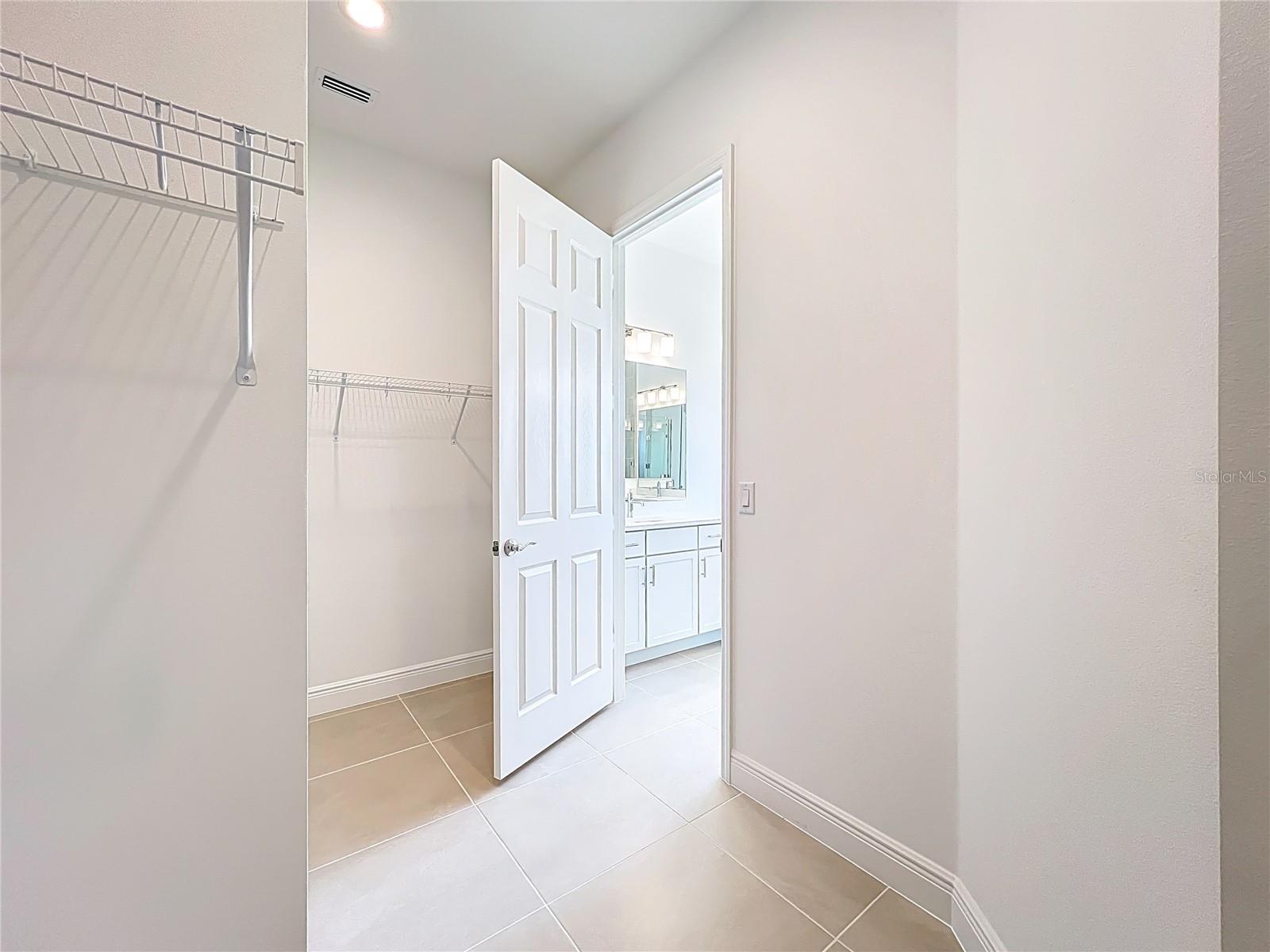 WATERCOLOR PLACE PH II - Residential