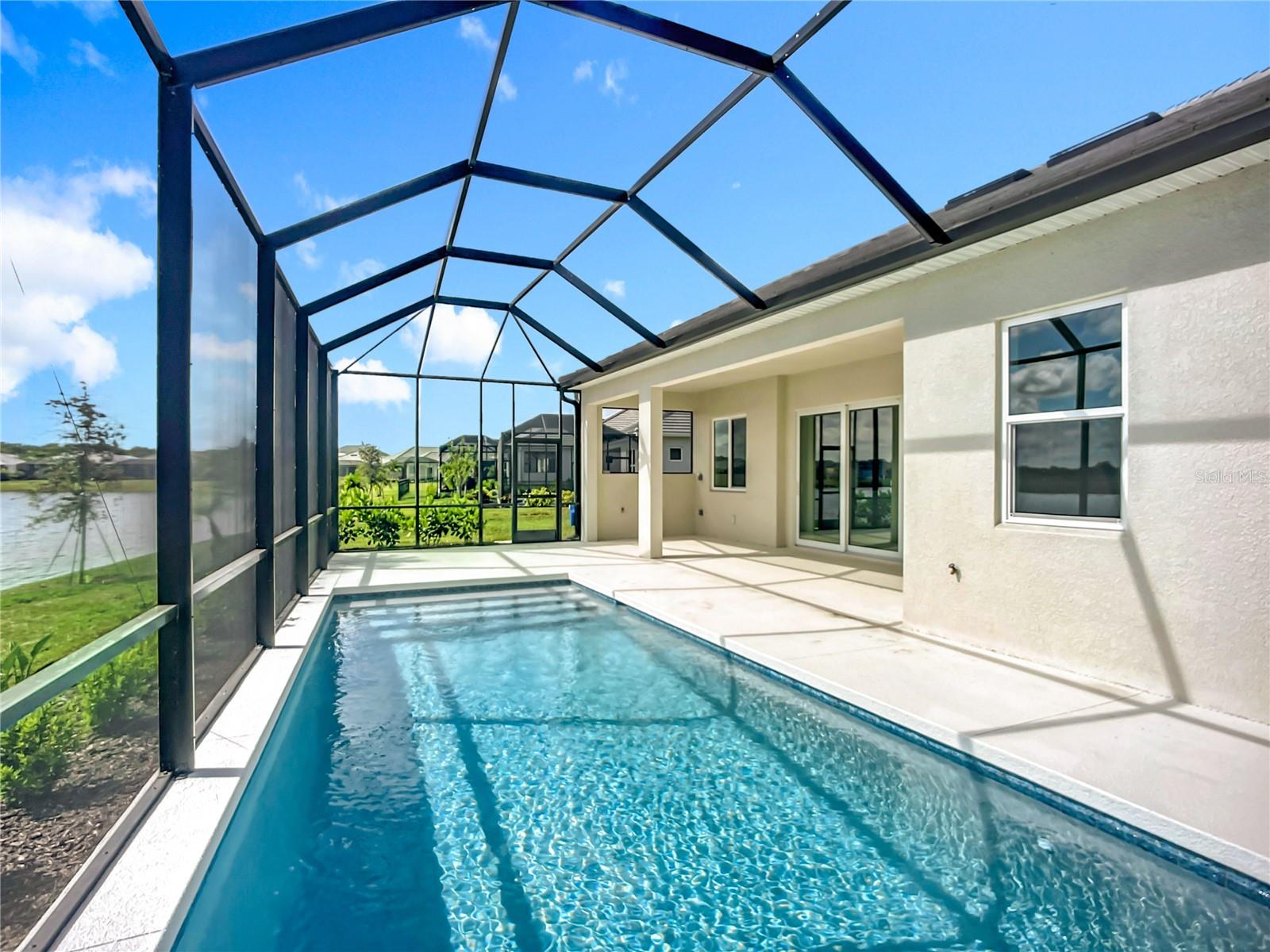 WATERCOLOR PLACE PH II - Residential