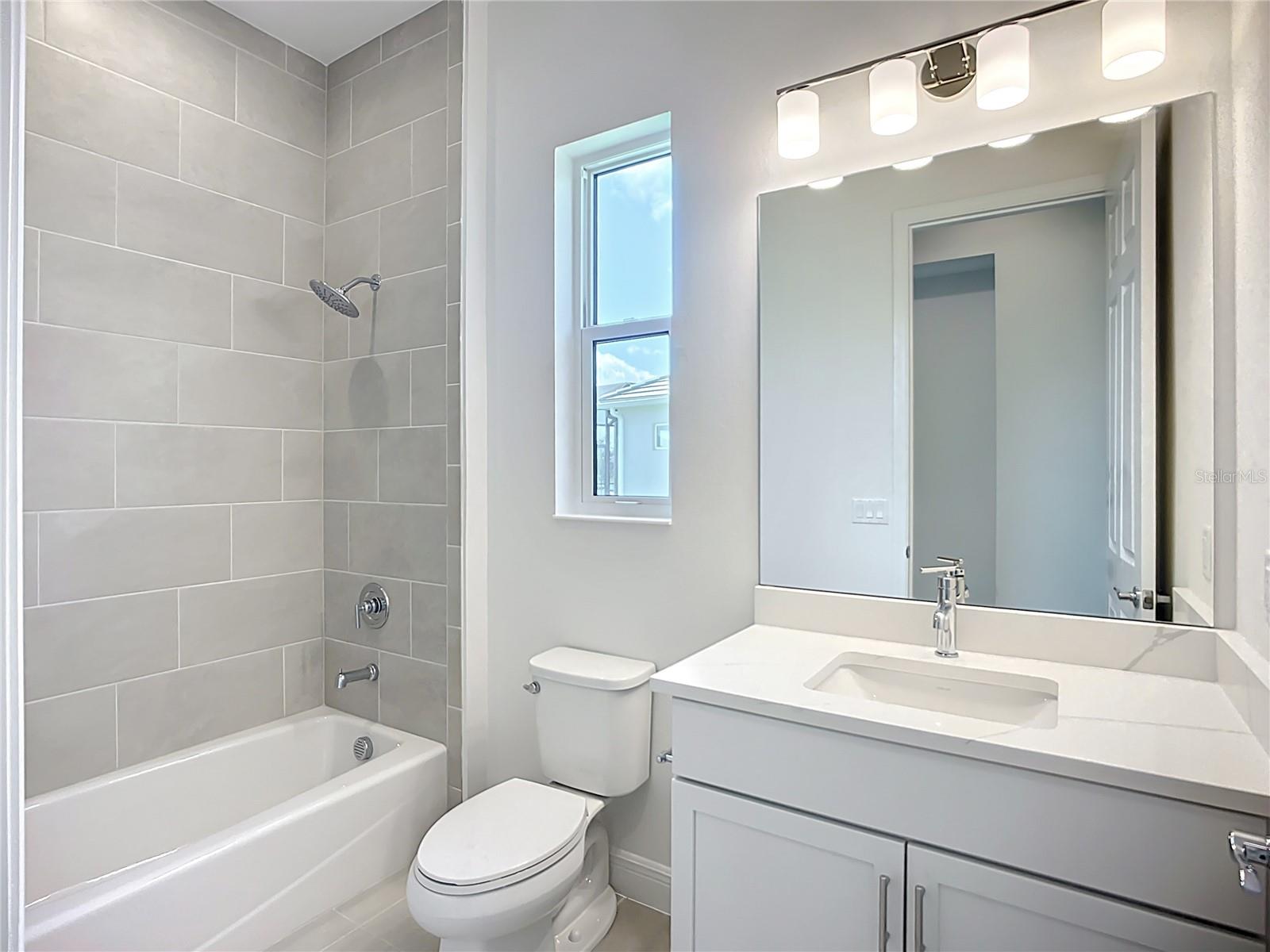 WATERCOLOR PLACE PH II - Residential