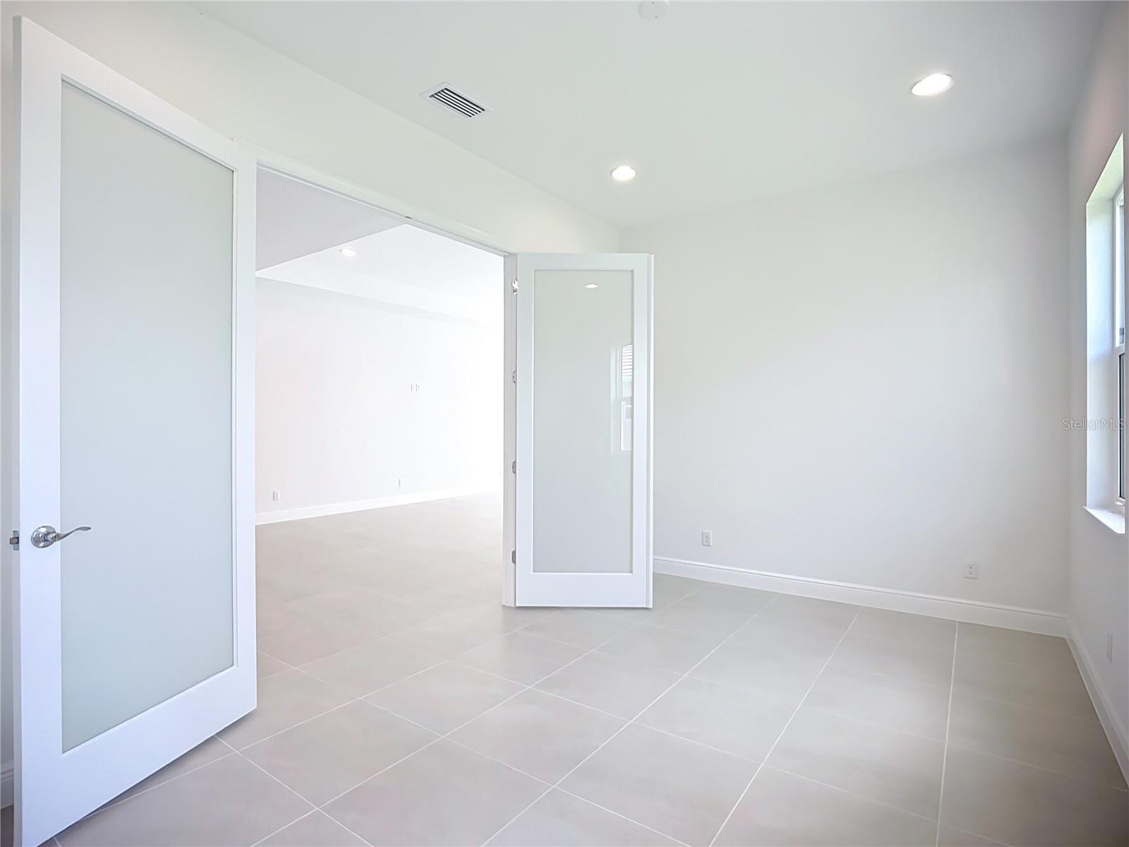 WATERCOLOR PLACE PH II - Residential