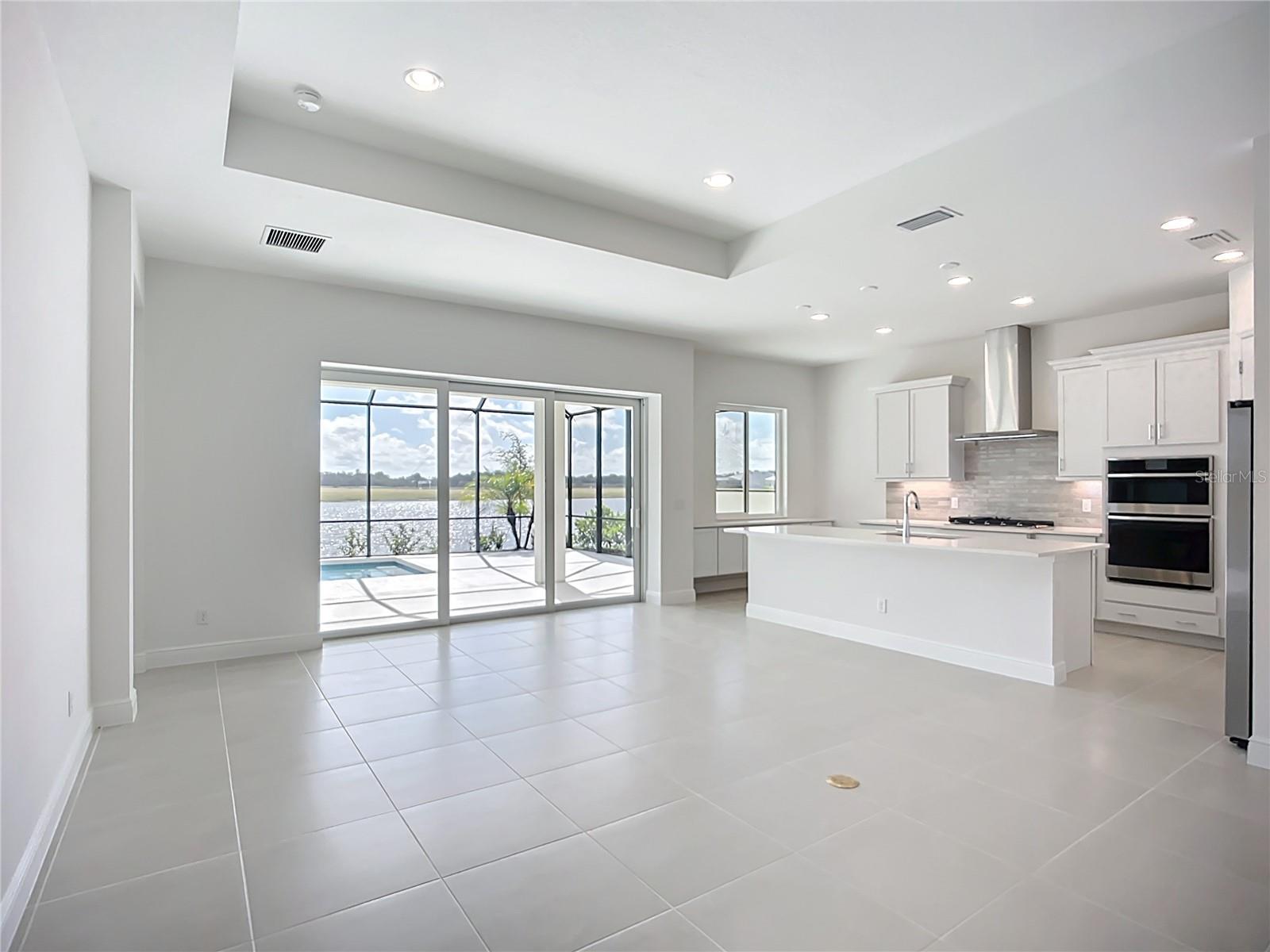 WATERCOLOR PLACE PH II - Residential