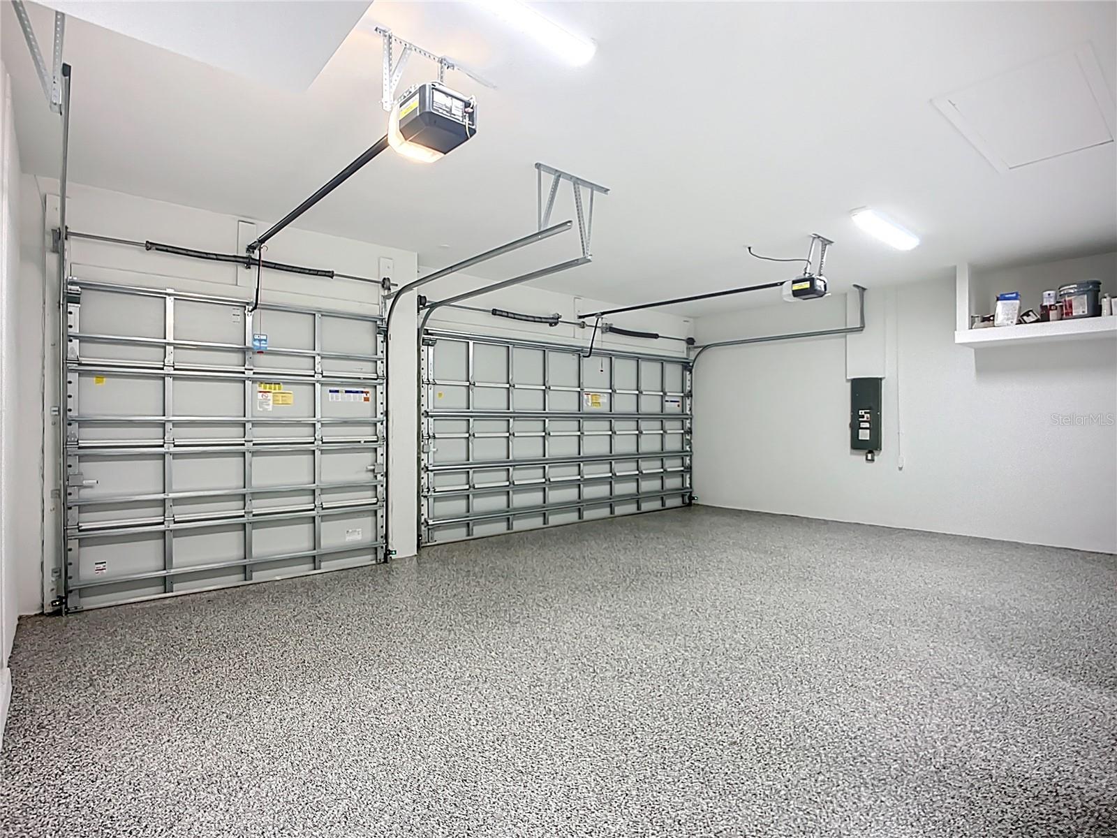 WATERCOLOR PLACE PH II - Residential