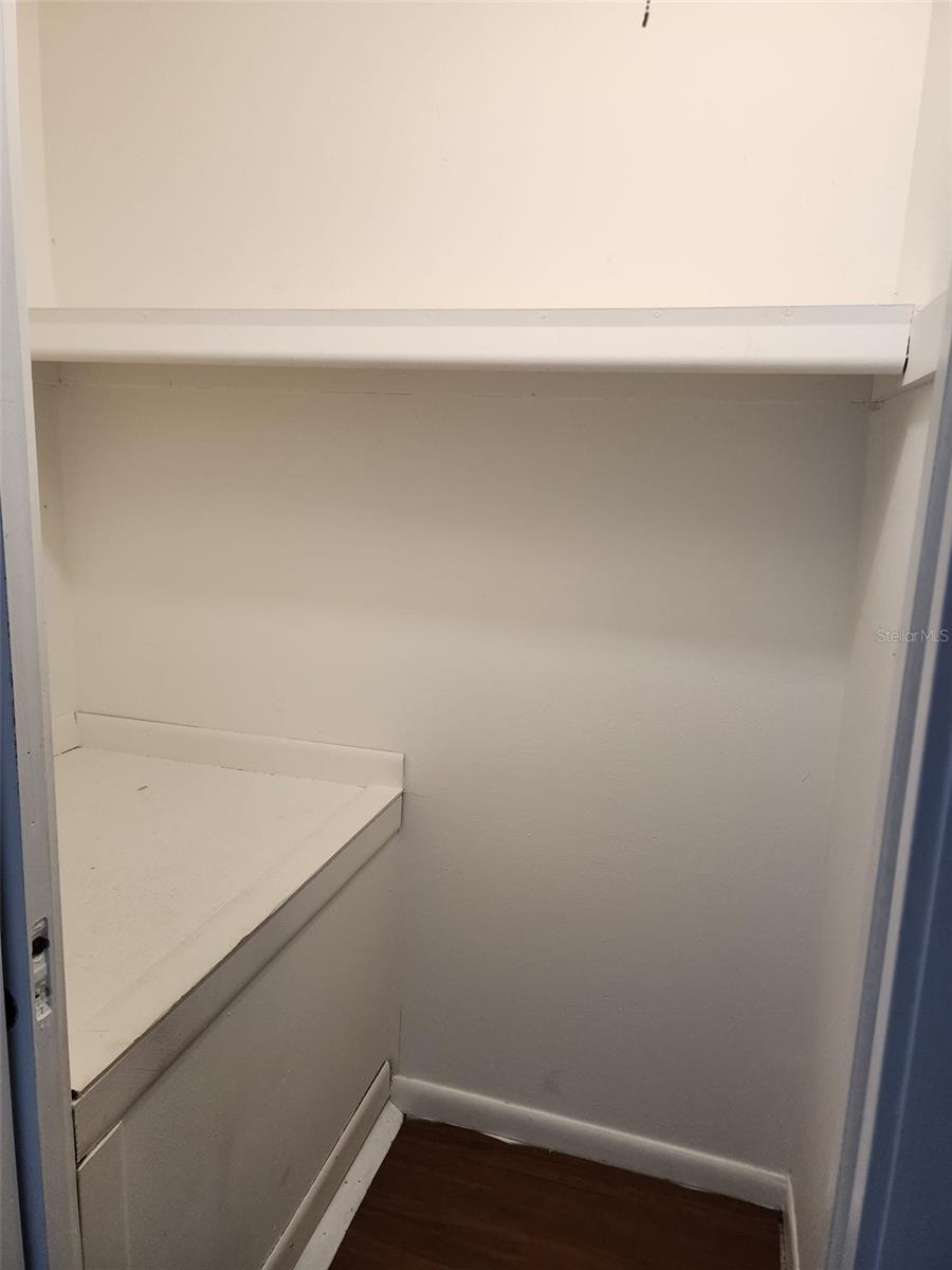 WINDHOVER CONDO - Residential Lease